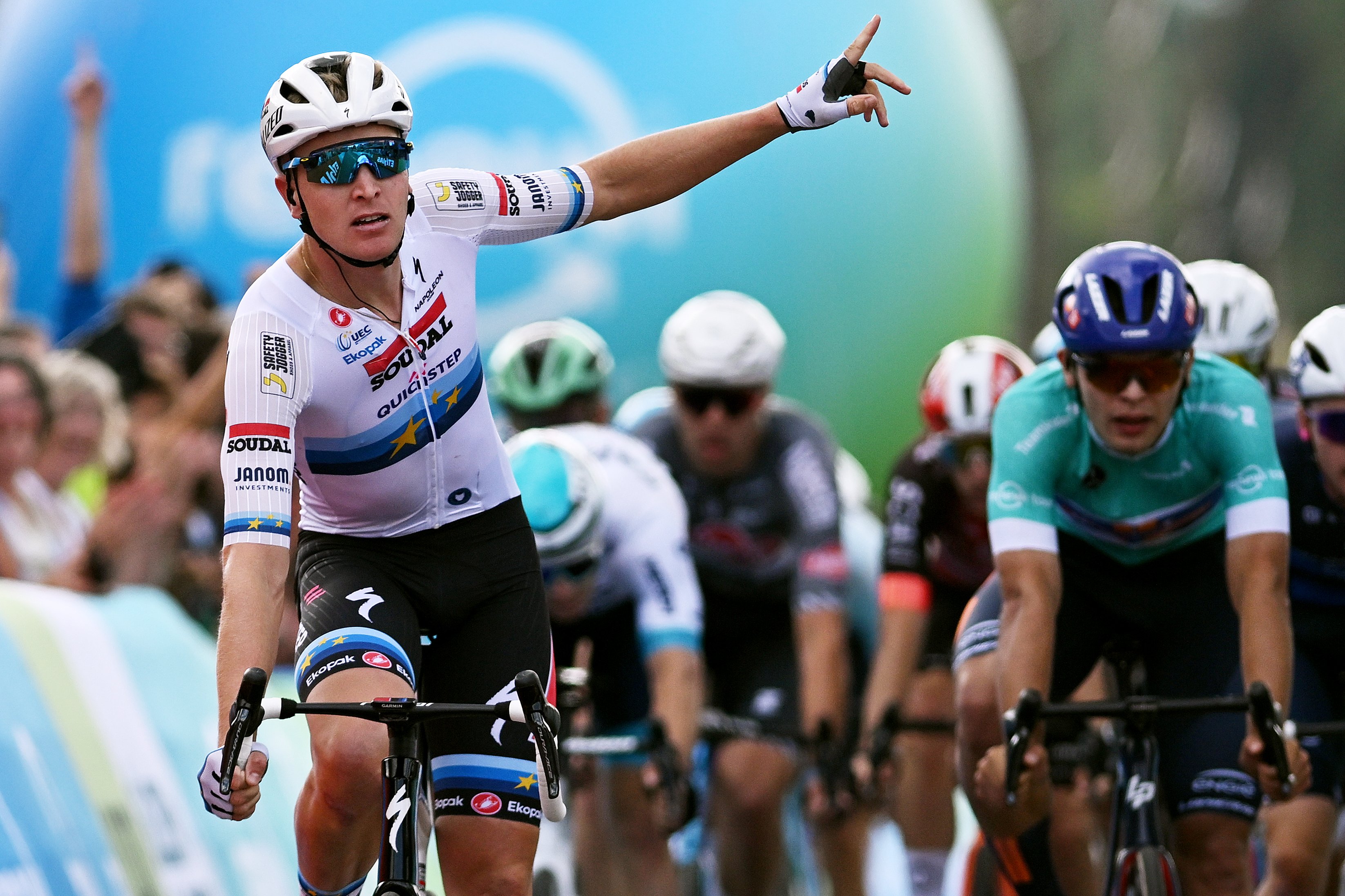 🚨🏆🚴🏻‍♂️🇧🇪Renewi Tour: Merlier annienta Kooij a Bilzen !🇧🇪